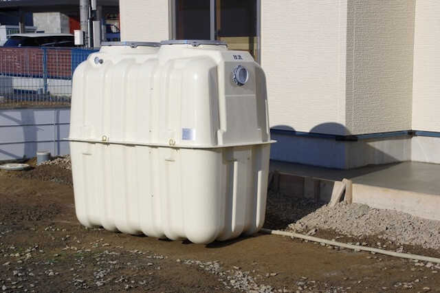 浄化槽を交換/設置する費用や期間・補助金をご紹介!トイレも工事する場合は?申請は必要?
