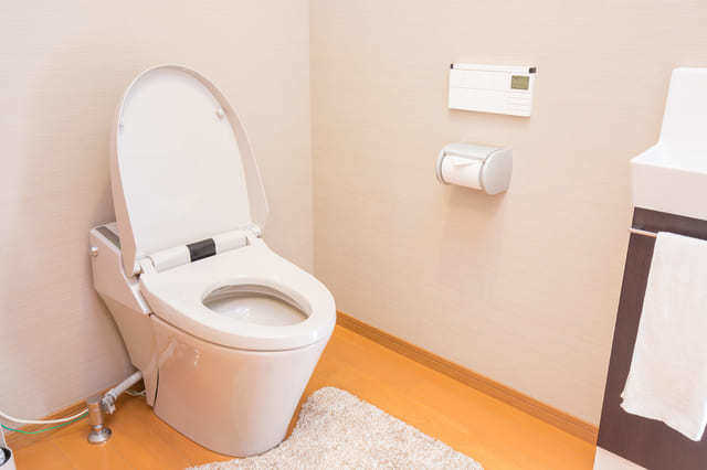 リクシルの「アメージュZ便器」