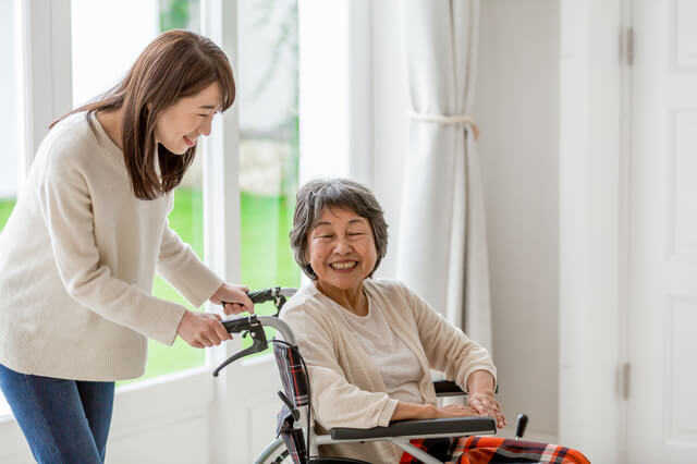 【介護・バリアフリーリフォーム/リノベーションの費用と事例】補助金の活用方法・業者の探し方までご紹介