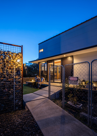 外構はご主人がdiyしたそう その仕上がりの美しさは玄人はだし イエタテ