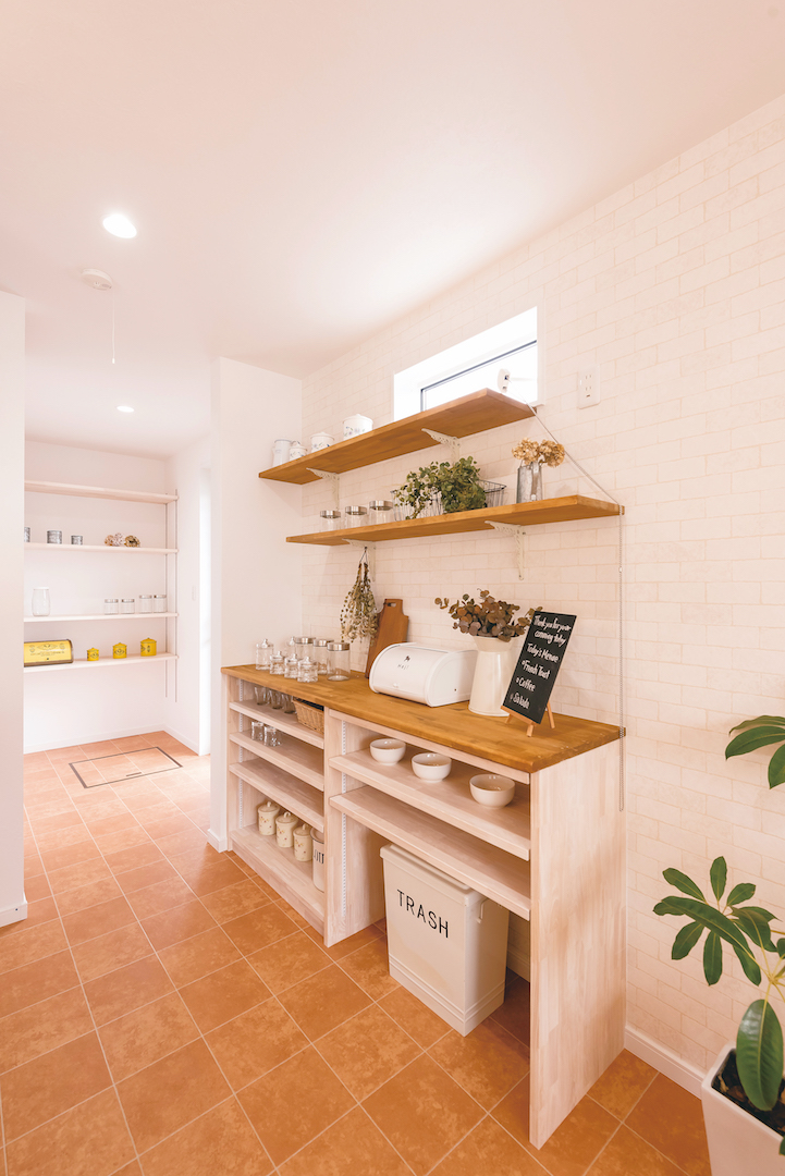 驚くばかりおしゃれ カップ ボード 日本のイラスト