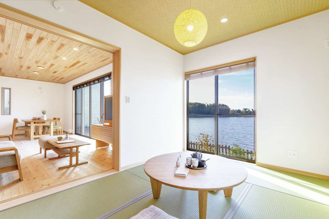 全室浜名湖ビューの天然木の家は毎日がリゾート気分 | 住まいるコーポレーションの新築施工例【イエタテ】