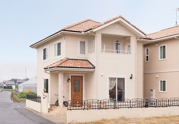 プロヴァンス風の外観は 片桐建設 の得意分野 イエタテ