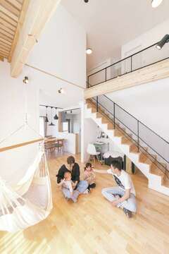 無垢にアイアンが映える、“こうしたい”を叶えた家