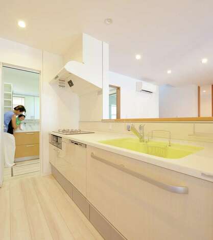 キッチンと洗面脱衣室が直結する便利な間取り イエタテ