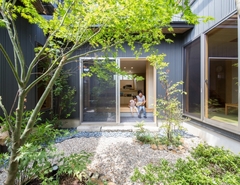 ぴたはうす　安食建設