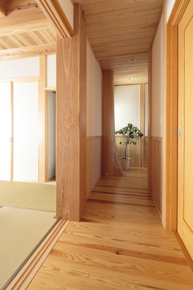 板倉造りへの10年来の憧れを 平屋の二世帯住宅で実現 村木建築工房の新築施工例 イエタテ