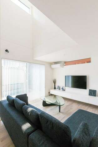 オリジナル家具が標準仕様 ホワイト グレーの上質な家 納得住宅工房の新築施工例 イエタテ