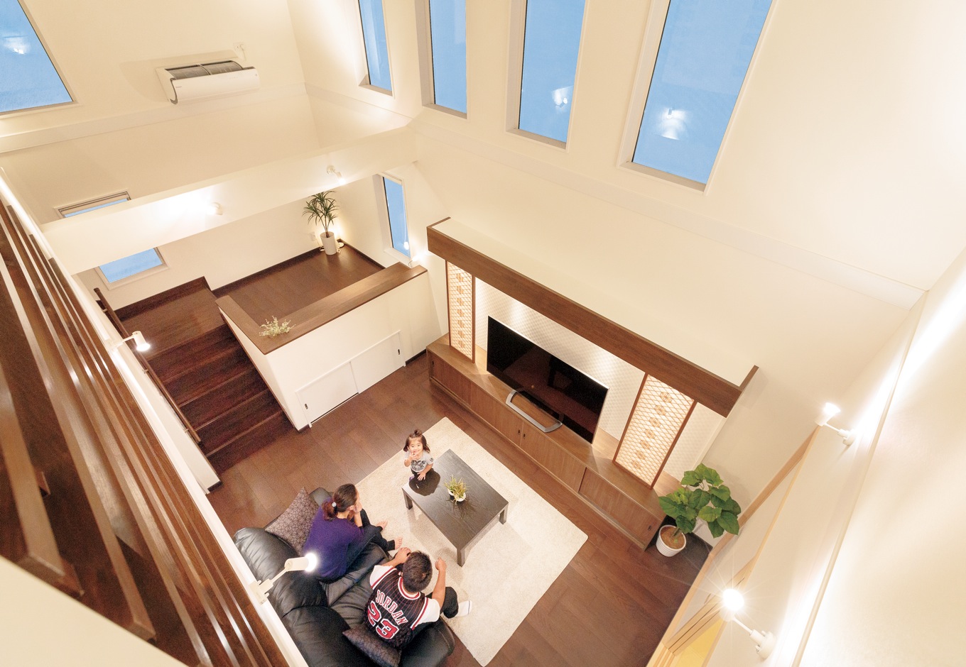 どこにも出かけたくなくなるプレミアムな温もりを纏う家 住宅工房 アリアンスの新築施工例 イエタテ