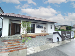 フランス風の平屋♦オーナー様募集を開始いたしました。ラフェルム沼津モデルハウス
