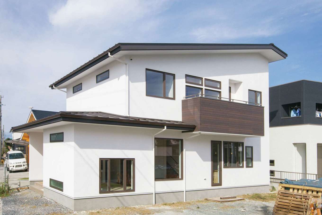 自分らしさをプラスした無垢と漆喰の家 コバケンホーム 小林建設 の新築施工例 イエタテ 自分らしさをプラスした無垢と漆喰の家 コバケンホーム 小林建設 の新築施工例 イエタテ