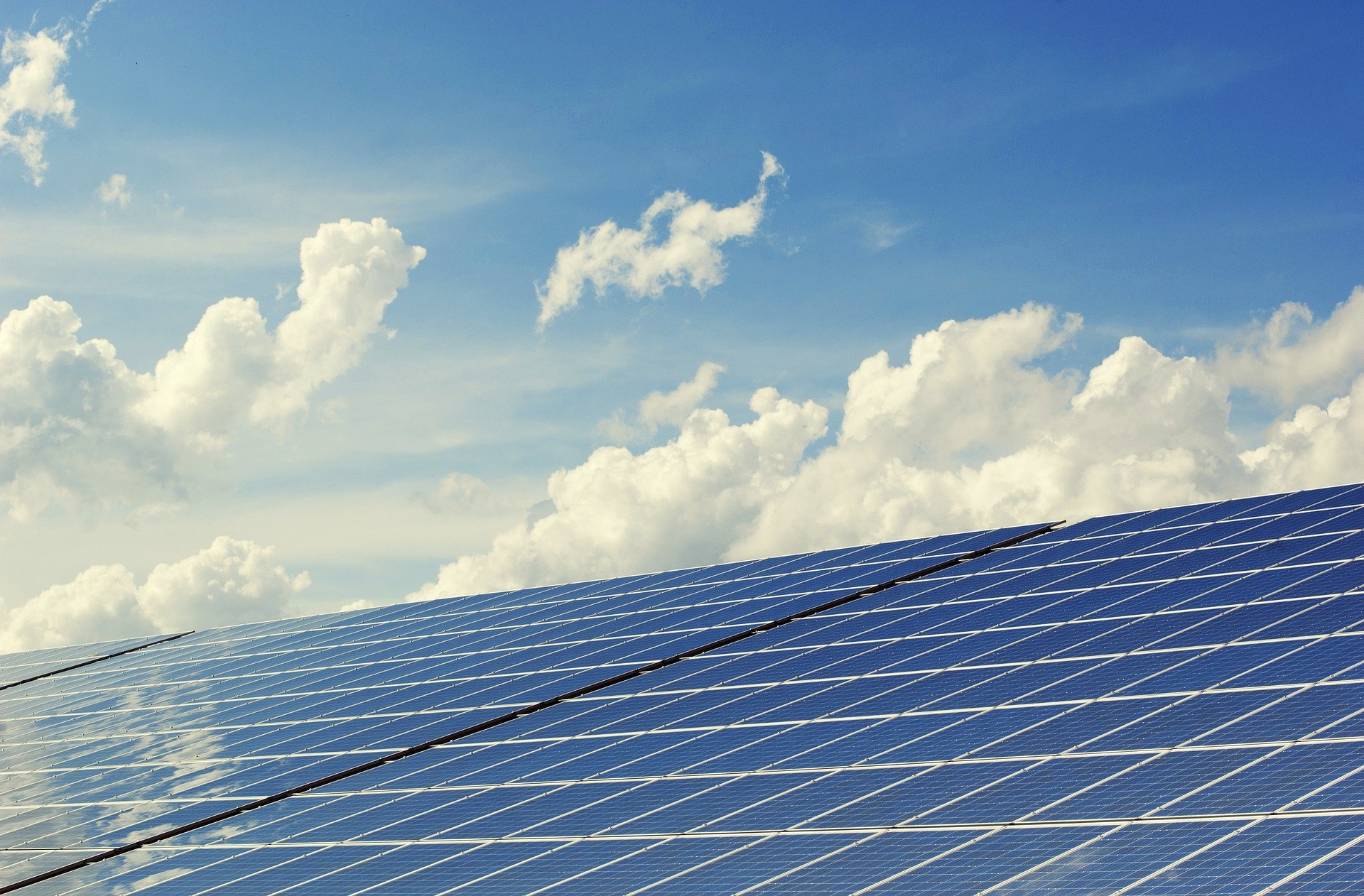 太陽光発電のメリットのイメージ