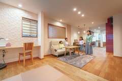 狭小地でゆったり暮らす工夫とセンスが光る家