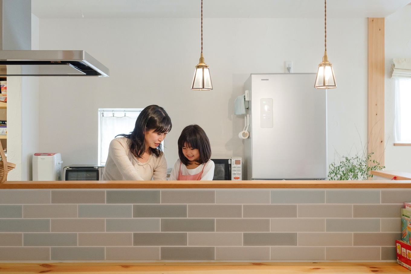 カフェのようなかわいいキッチンカウンターのあるお家 アイジースタイルハウス わたしの住まい みんなの暮らし