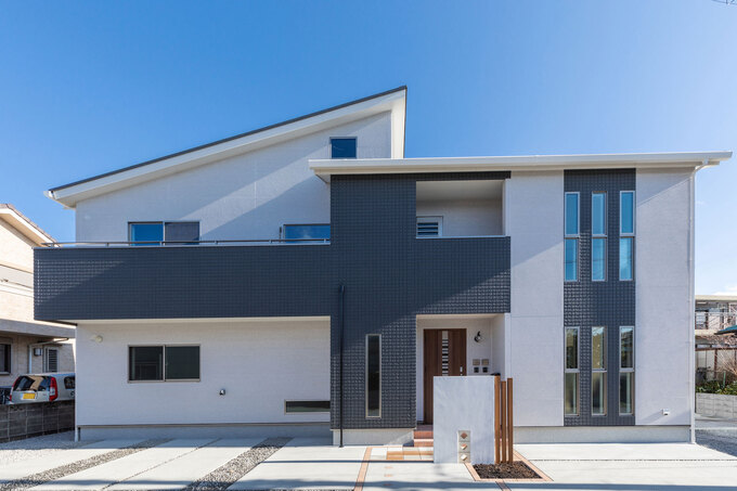 予算内で叶った ちょうどいい距離感を実現した二世帯住宅 ユニバーサルホーム裾野店 亥太郎建設 の新築施工例 イエタテ