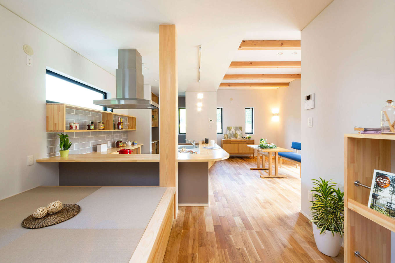 子育てママの笑顔が増えるカフェスタイルの家 みずしまの家 水嶋建設の新築施工例 イエタテ