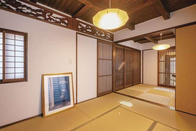 二間続きの和室は玄関からも出入りが可能。思い出の欄間はまた違った味わいに【イエタテ】