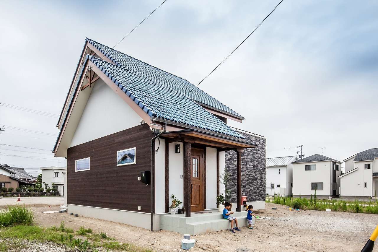 家族の絆を育むブルックリン 和モダンの家 100 S Lifeの新築施工例 イエタテ