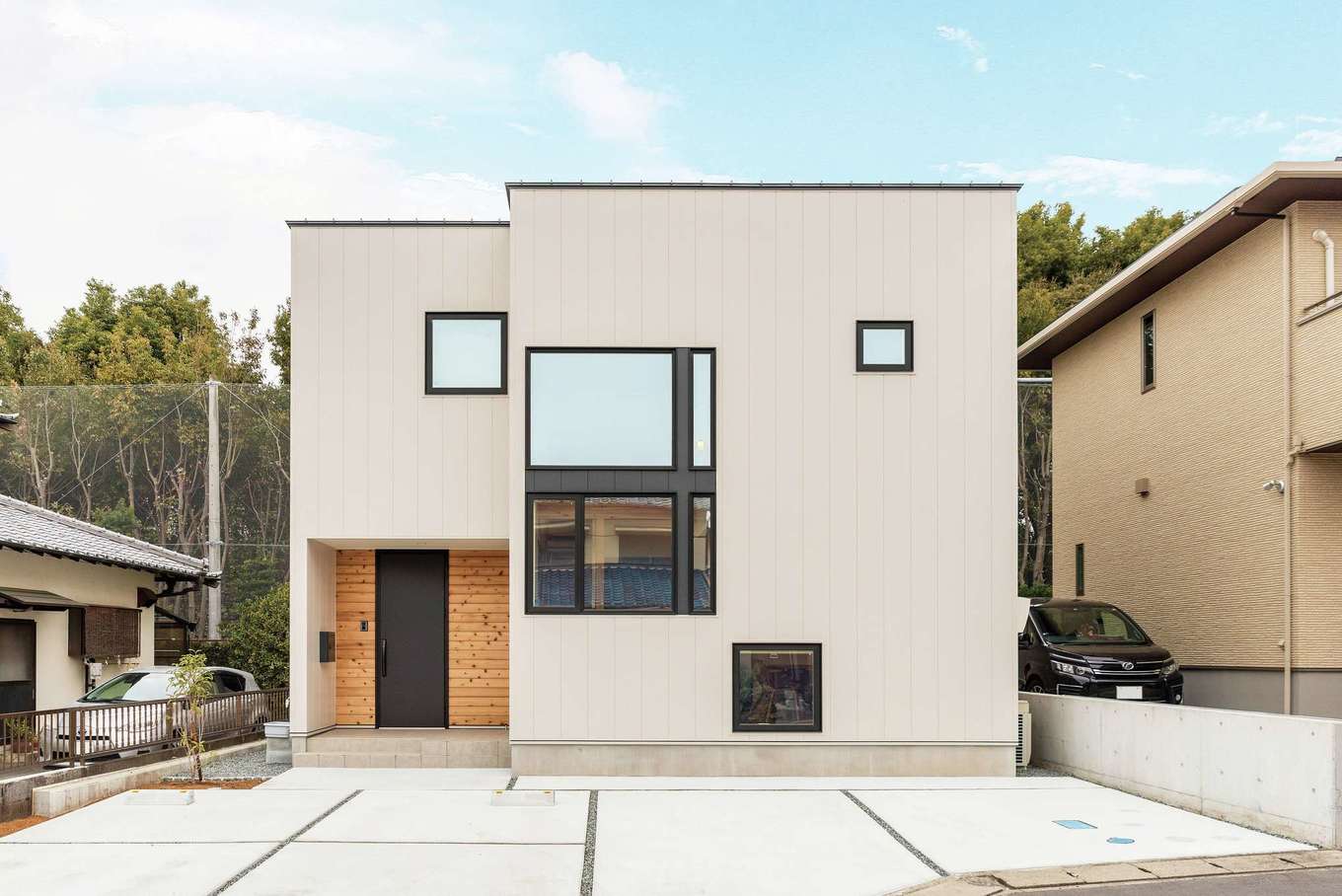 デザインも素材も性能も妥協せずにカタチにした家 R House三島 鈴木工務店 の新築施工例 イエタテ