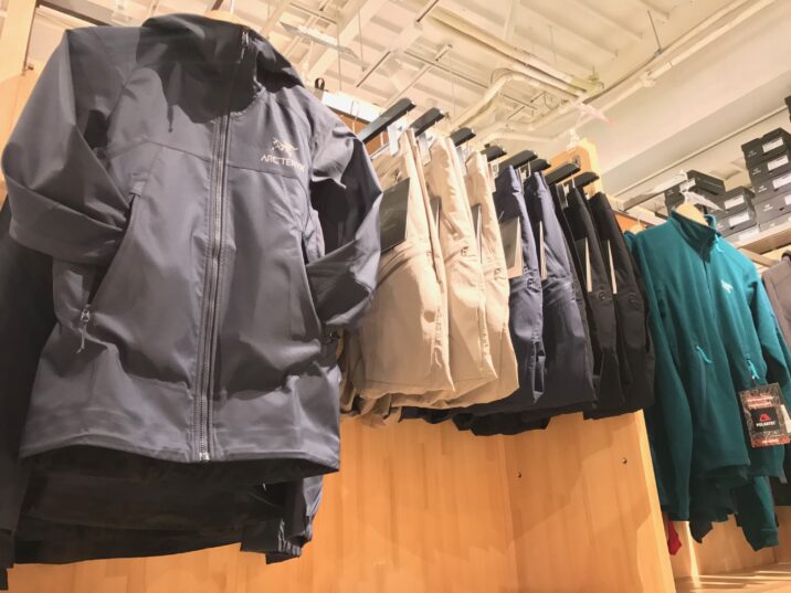 Tenquille Womens