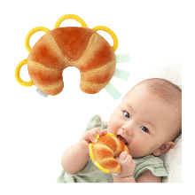 まるで本物！？「シャオール 鈴付き わっかラトル (クロワッサン)」