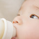 赤ちゃんの成長に合わせて哺乳瓶、乳首の種類を工夫するコツ