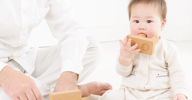 口に入れてもok 赤ちゃん向けおもちゃ4選 Cozre コズレ 子育てマガジン