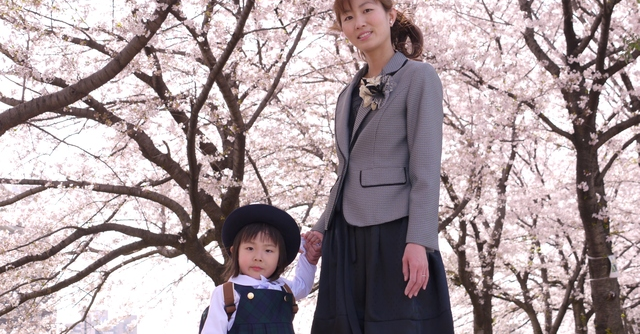 入園式のママコーデをおしゃれに おすすめファッション12選 Cozre コズレ 子育てマガジン