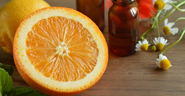 お手軽 重曹とオレンジスイートでお掃除クレンザーを作ろう Cozre コズレ 子育てマガジン