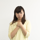 【看護師監修】妊婦の動悸や息切れ｜つらい症状の原因は？対処法や予防法も