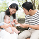 離乳食の持ち運びに便利な容器は？選び方や保冷・保温機能付きもご紹介！