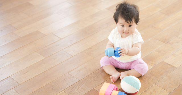 買ってよかった 8ヶ月の赤ちゃん向けおもちゃ 先輩ママパパのおすすめ Cozre コズレ 子育てマガジン