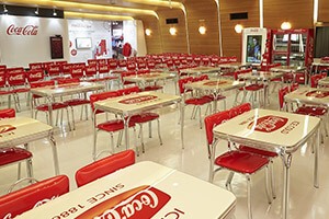 講堂,コーラ,工場,見学