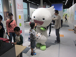 三菱みなとみらい技術館のテクノくんとのふれあい,みなとみらい,三菱,