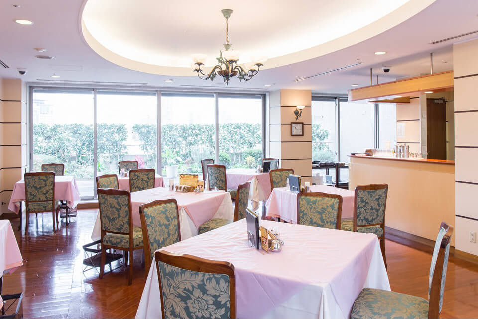 山王病院本館7階のレストランオーブ,芸能人,出産,病院
