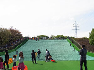 小金井公園のソリゲレンデ,アスレチック,公園,