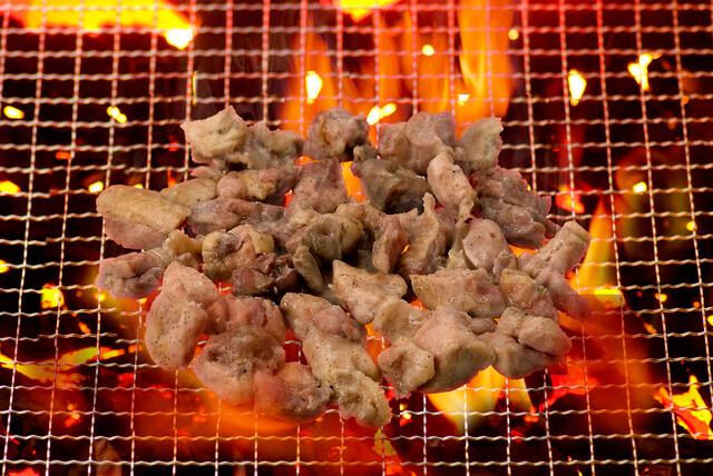 地鶏の炭火焼,谷根千,ランチ,