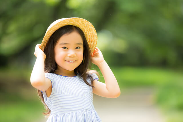 麦わら帽子の女の子,キッズ,子供,帽子