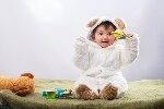 着ぐるみを着た赤ちゃん,1歳,おもちゃ,男の子