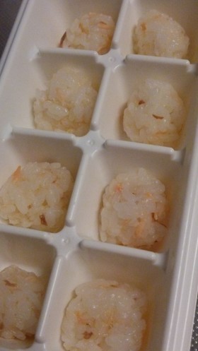 離乳食★一口おにぎり 簡単/時短,離乳食,おにぎり,