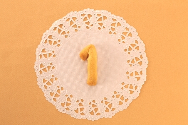 数字の1の形のクラフトパン,帝王切開後,妊娠,