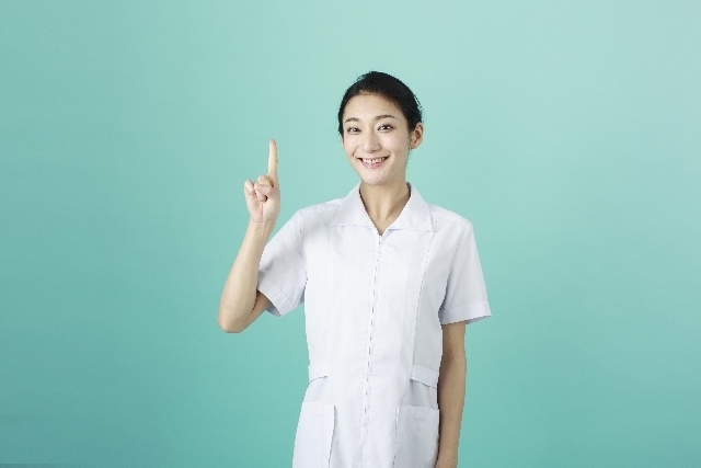 女医,産後,腰痛,