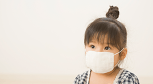 発達障害で受診が難しい…受診以外の花粉症対策方法は? 子どもの花粉症対策について質問がありました。発達障害があるため、病院に行くことには慎重にならざるを得ないようですが、受診以外の方法で効果的な予防対策があるのか、専門家のア,花粉症,予防,対策
