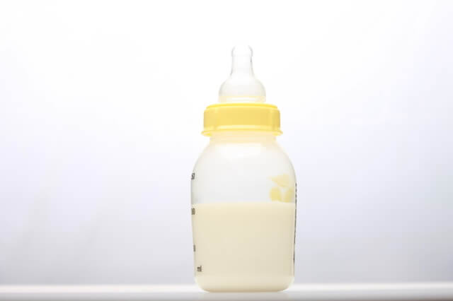哺乳瓶 イメージ,哺乳瓶 ,スマホ ,ケース