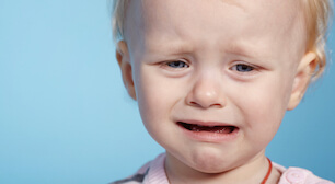 専門家はなんとアドバイスしているでしょうか。 2歳児のママからの相談:「注意の仕方」,