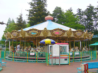 メリーゴーランド,もりのゆうえんち,