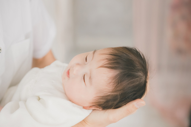 生後間もない赤ちゃん,保育園,何歳から,