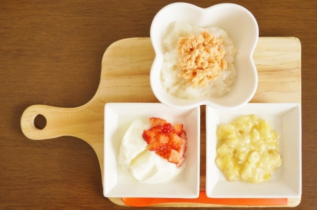 離乳食,離乳食初期,トマト,