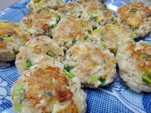 離乳食*後期*手づかみ*野菜いろいろ豆腐入り肉団子,離乳食,豚肉,