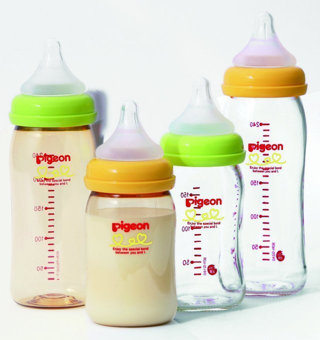 ピジョン母乳実感哺乳びんプラスチック製,哺乳瓶,人気,おすすめ